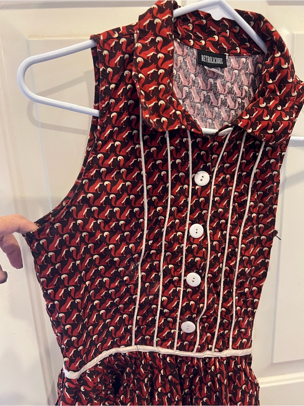 Retrolicious Red Fox Pattern Dress - Picture 2 of 4